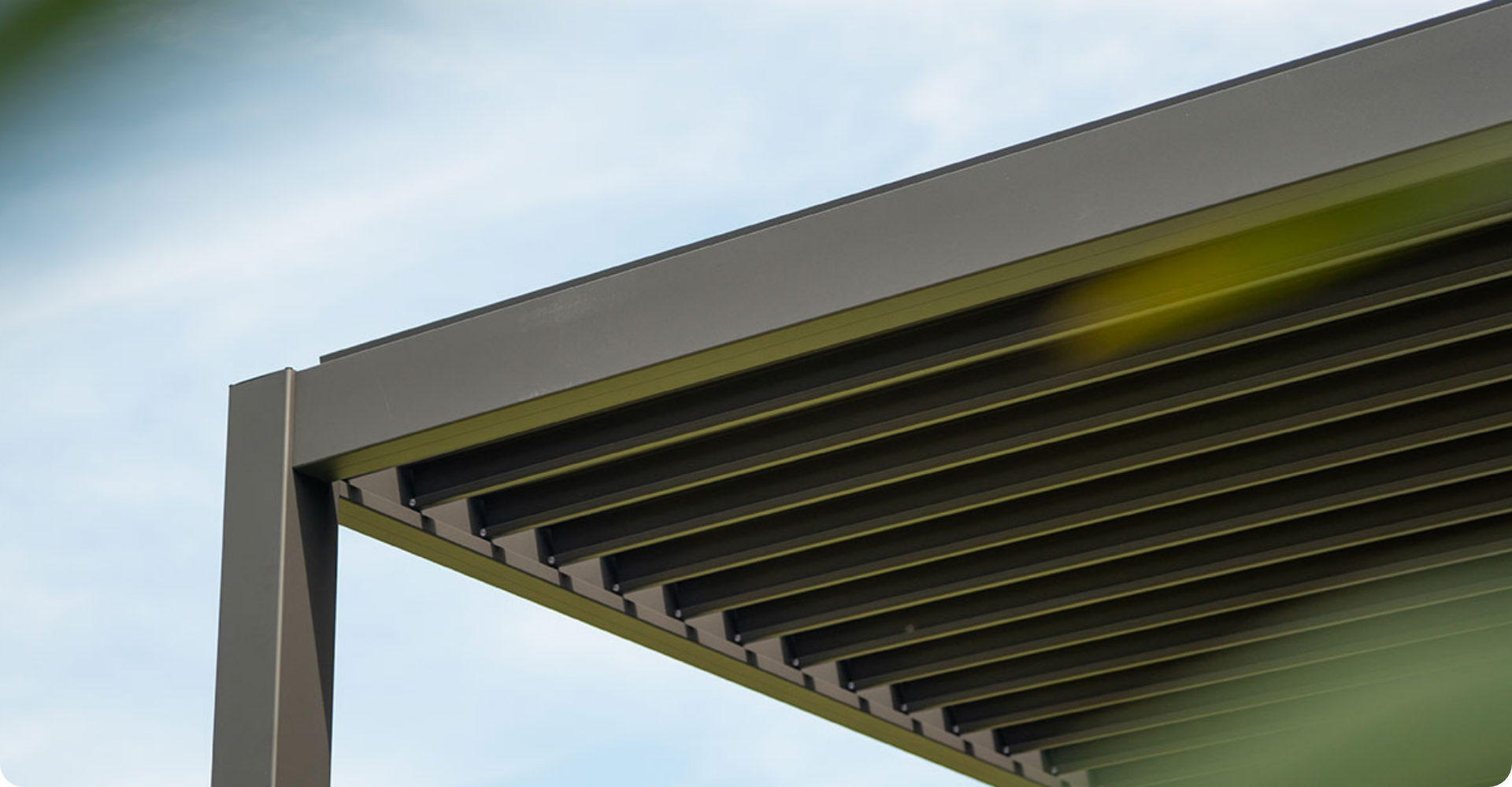 Considering a pergola for your garden?  We are one of the leading pergola suppliers in Scotland.slider_item_TenJYc